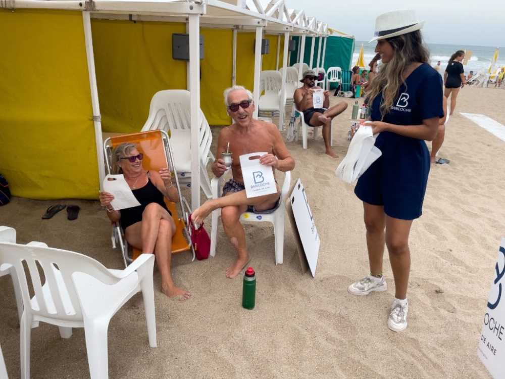 Fuerte promoción turística de Bariloche en las playas de Mar del Plata