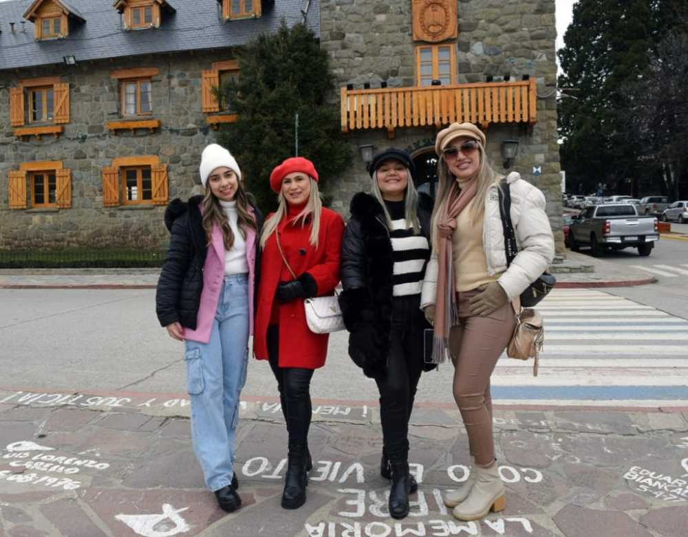 Bariloche recibió turistas de todas partes durante este fin de semana