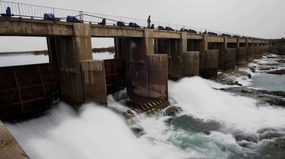 Represas: Río Negro y Neuquén piden avanzar en los pliegos