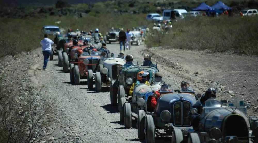 El Gran Premio de autos antiguos YPF Baquets llega este finde a Río Negro