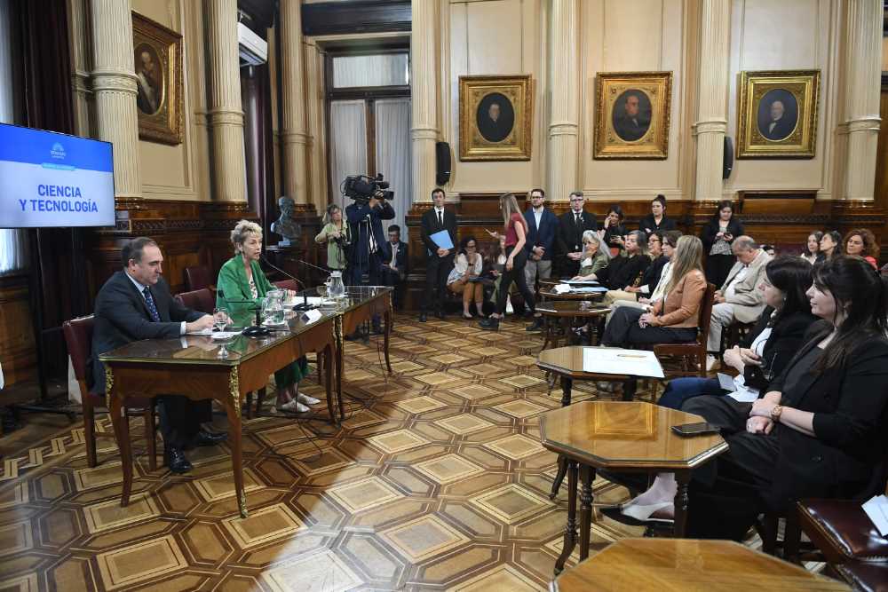 García Larraburu fue elegida Presidenta de la Comisión de Ciencia y Tecnología del Senado.