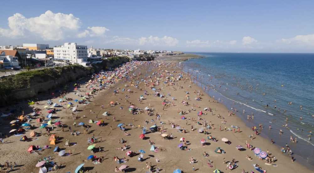 La Provincia acompaña el lanzamiento de la temporada en Las Grutas