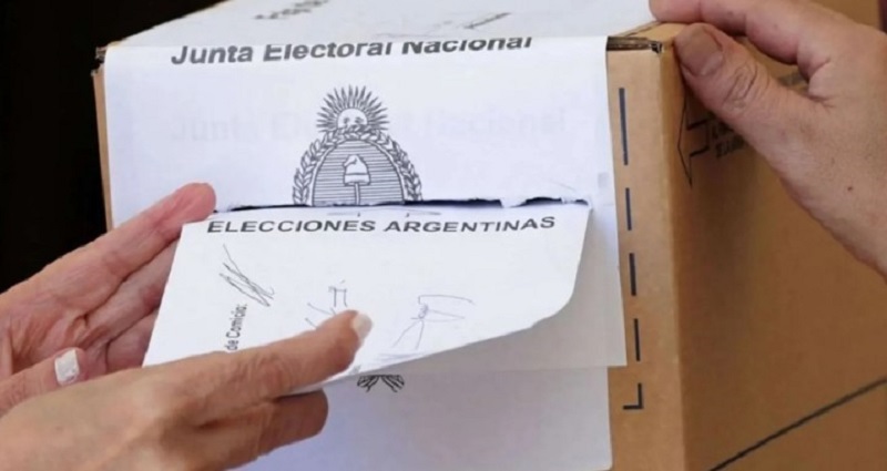Democracia Devaluada - Escribe Jorge Vallaza