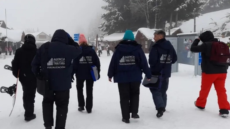 Comienzan los operativos de control en Bariloche por la temporada invernal