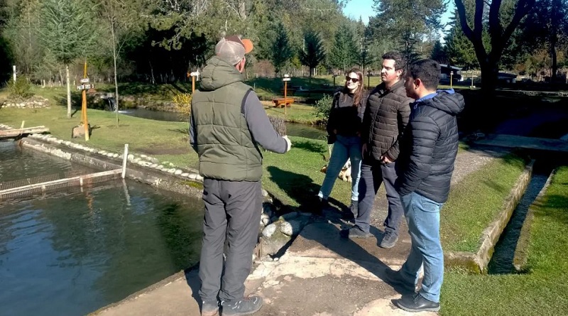 Río Negro fortalece el desarrollo acuícola con visita a pisciculturas clave