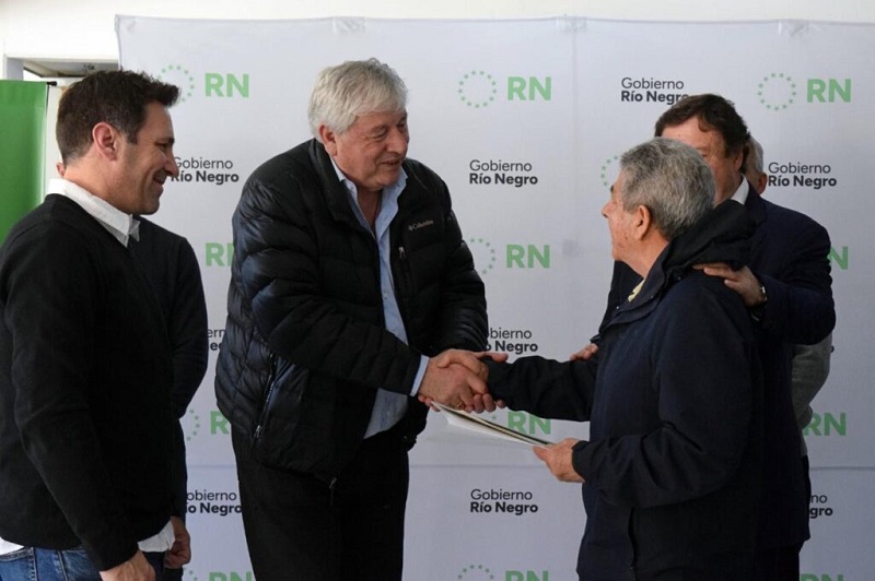 Bariloche refuerza su compromiso con el desarrollo habitacional y educativo