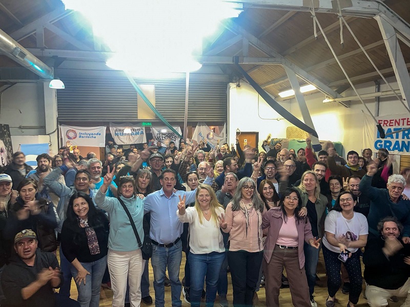 En Bariloche Fuerza Patria celebró la unidad y se organiza para una victoria en la ciudad