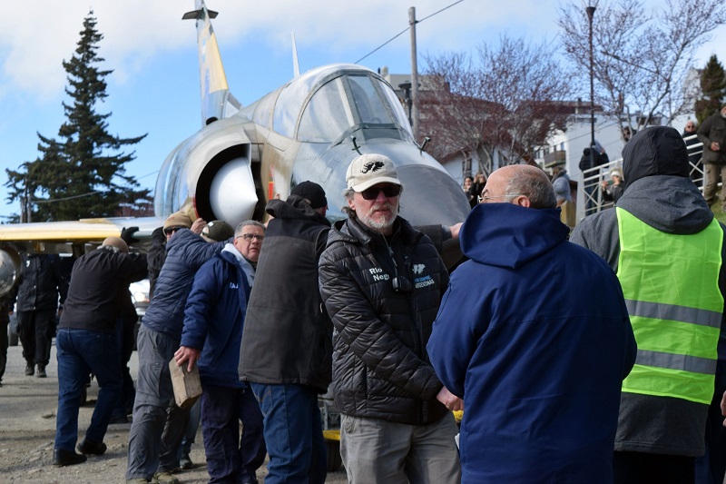 Recordatorio a la comunidad: sobrevuelos de la Fuerza Aérea en el homenaje por Malvinas