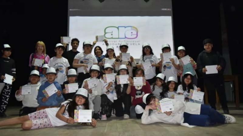 El colectivo audiovisual de “A Rodar Escuelas” recorre la provincia