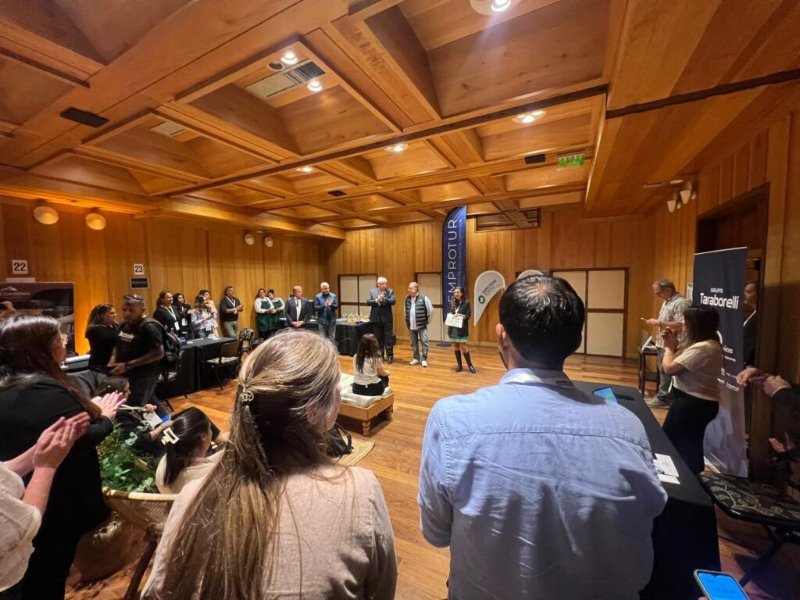 Cortés llamó a fortalecer la integración regional durante el encuentro MICE Patagonia Norte