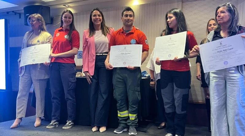 Trabajo destacó la formación técnica en Salud en nuevo egreso en Bariloche
