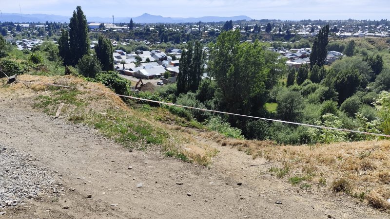 Se Solicita No Usar Caminos Ni Senderos No Habilitados, Especialmente en la Barda del Ñireco