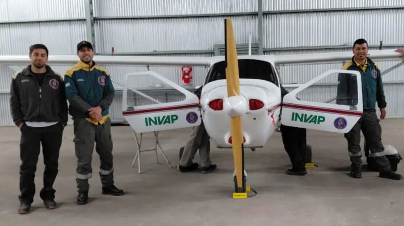 Combatientes del SPLIF suman formación aérea para anticipar incendios