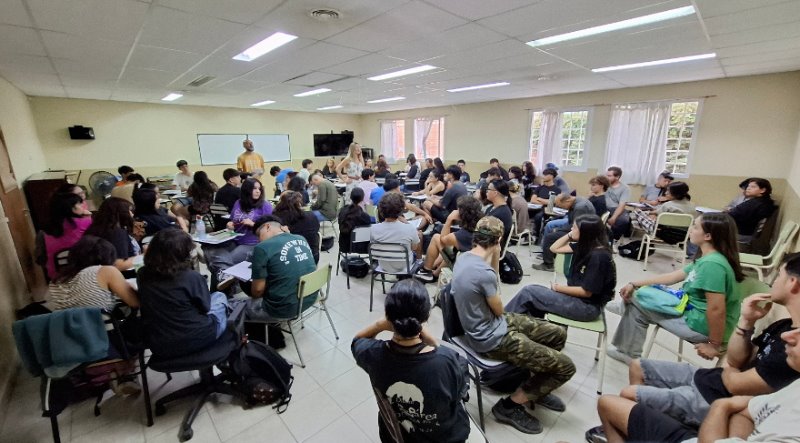 Últimos días de inscripción para las carreras en el IUPA El Instituto Universitario Patagónico de las Artes (IUPA) recuerda que hasta el 19 de diciembre se encuentran abierats las inscripciones 2026 para toda la oferta educativa con diversas propuestas q