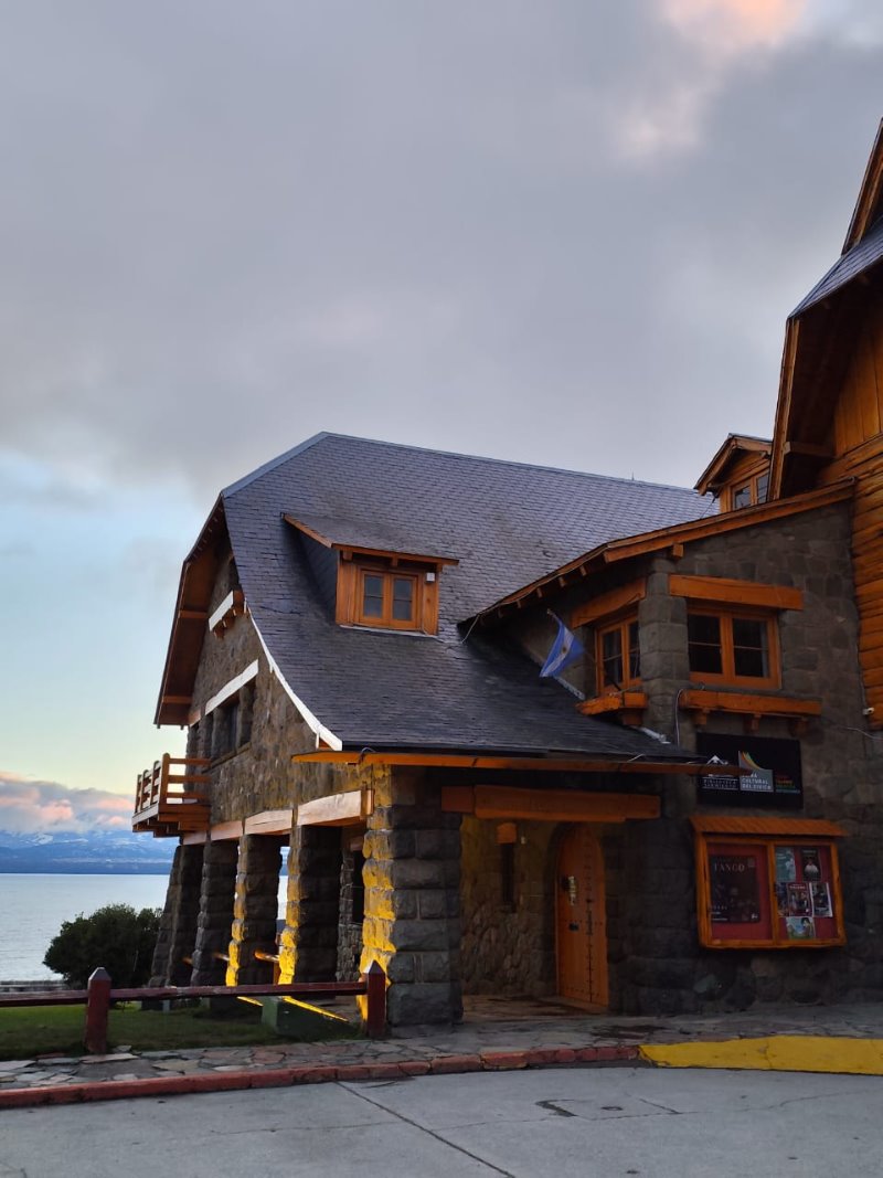 La Biblioteca Sarmiento lanzó la campaña “Socios Protectores”  y comienza a proyectar su centenario